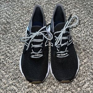 New Balance Fresh Foam Roav